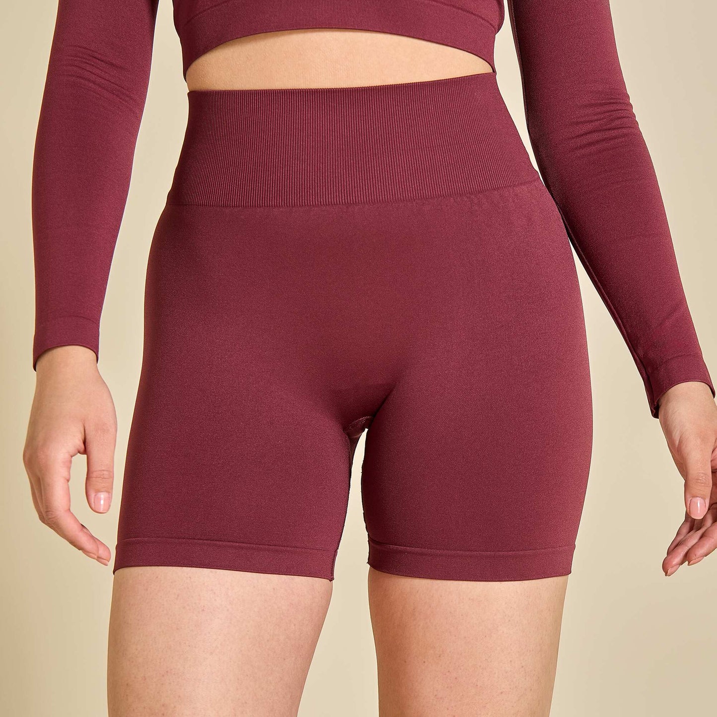 Sculpting Sports Shorts RED