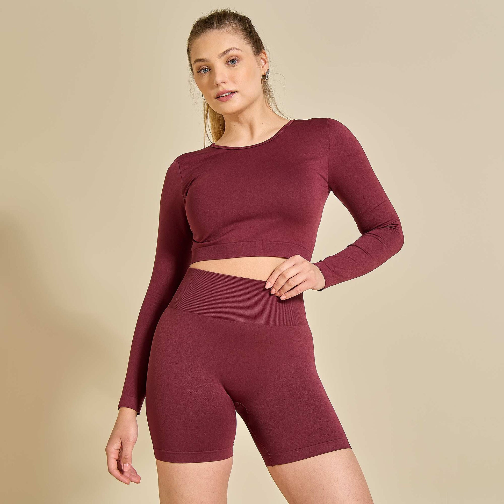 Sculpting Sports Shorts RED