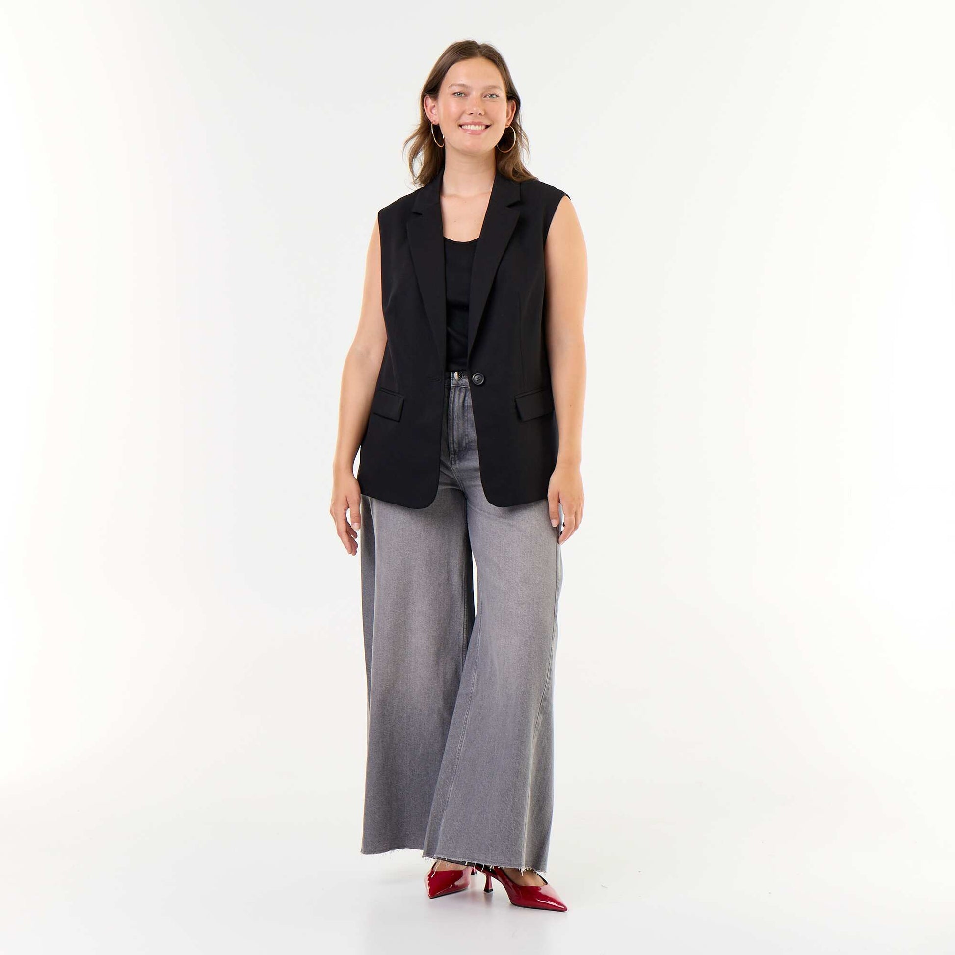 Long Sleeveless Tailored Jacket BLACK