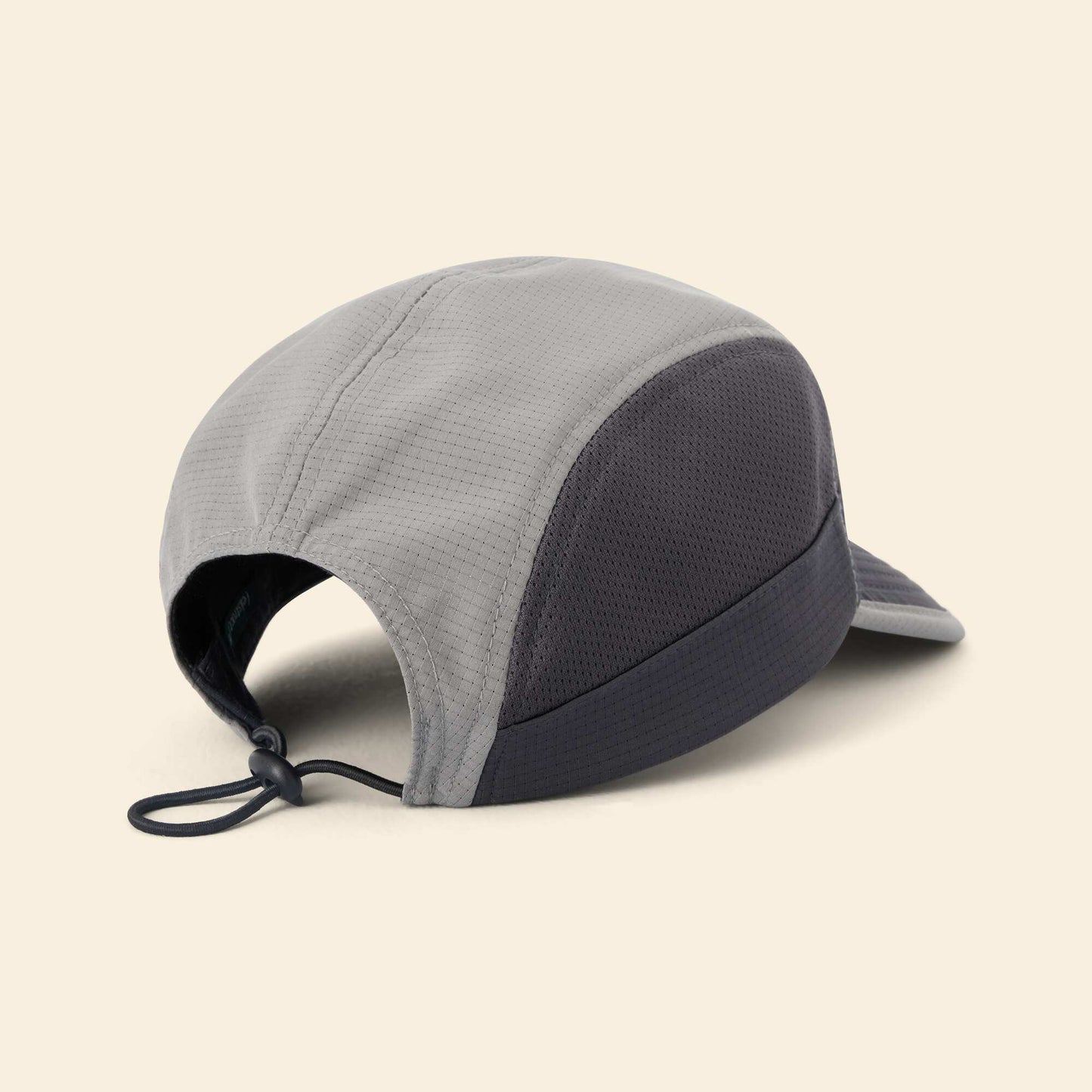 Running cap with soft brim BLACK