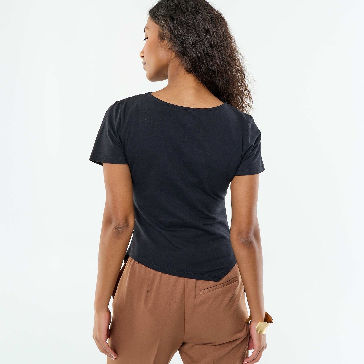 Asymmetric Short-Sleeved T-Shirt BLACK