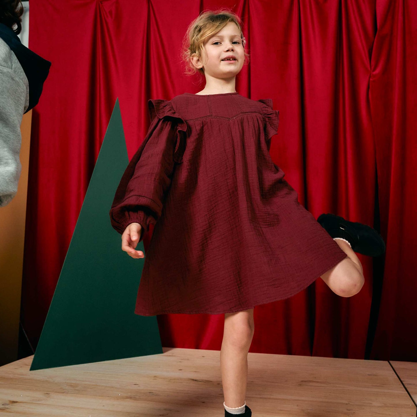 Cotton gauze dress with ruffled armholes PURPLE