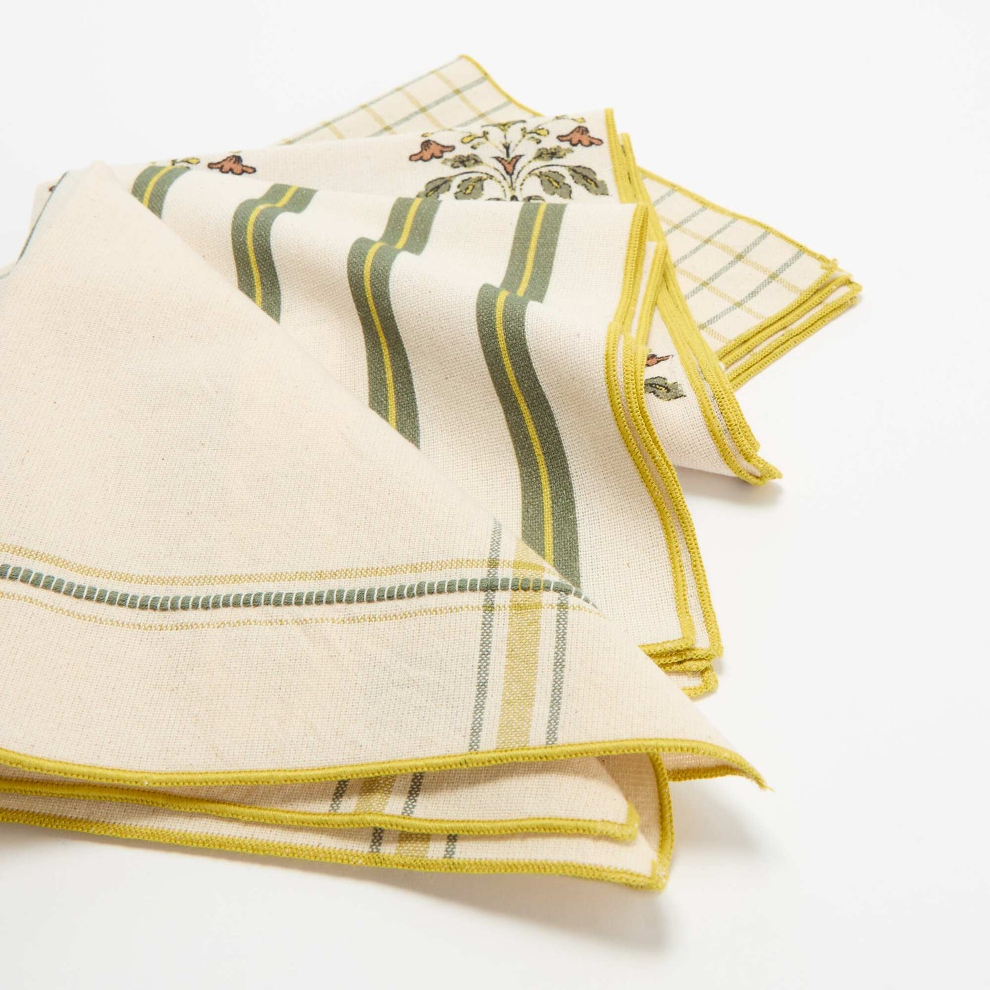 Set of 2 Plain 2-in-1 Placemats/Napkins 40 x 40 cm GREEN