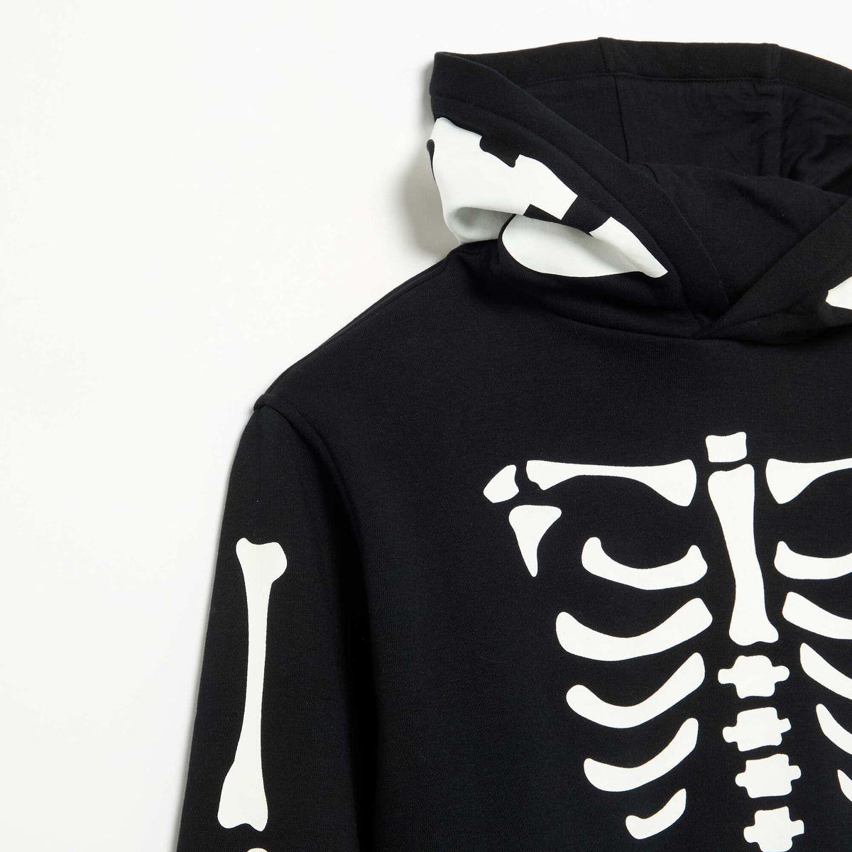 'Halloween' Long-Sleeved Sweatshirt BLACK
