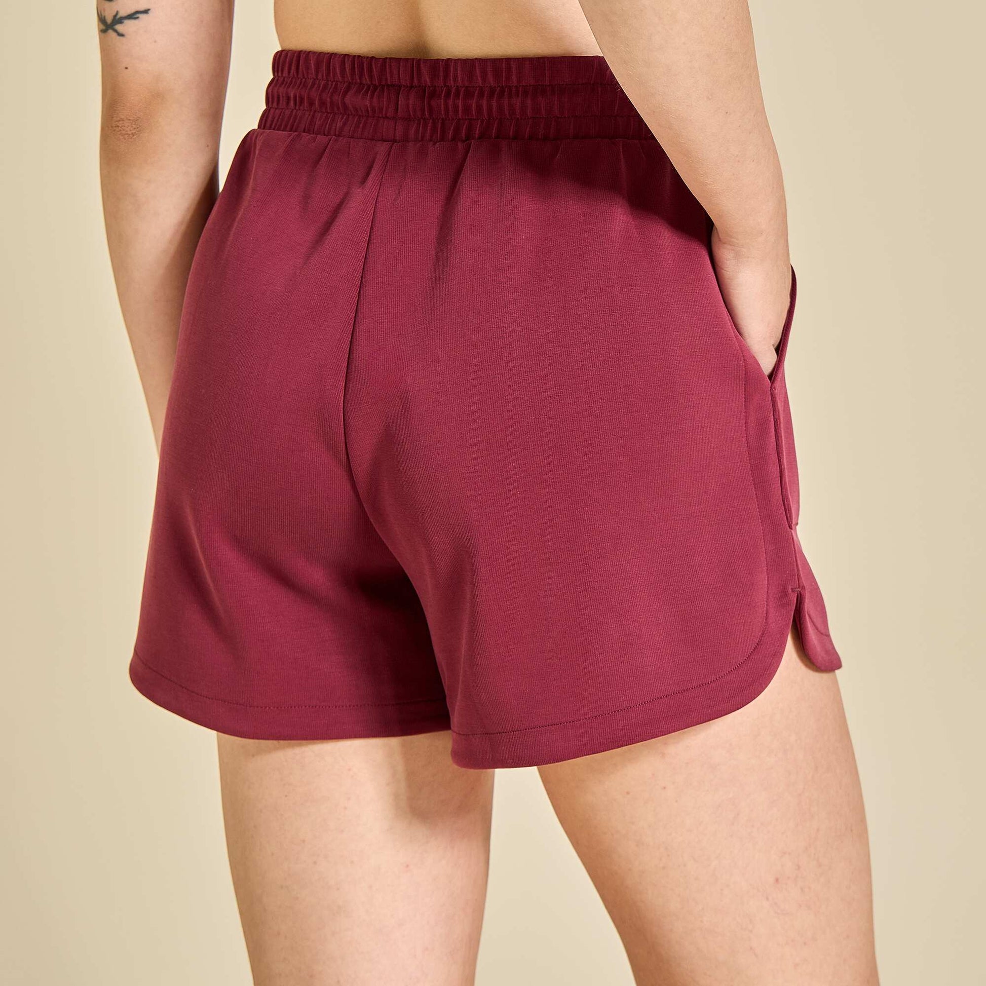 Sports shorts RED