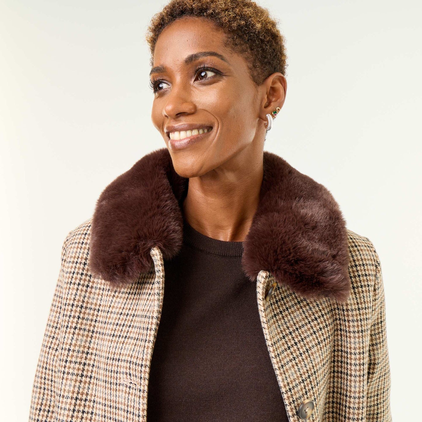 Houndstooth Coat with Faux Fur Collar BROWN