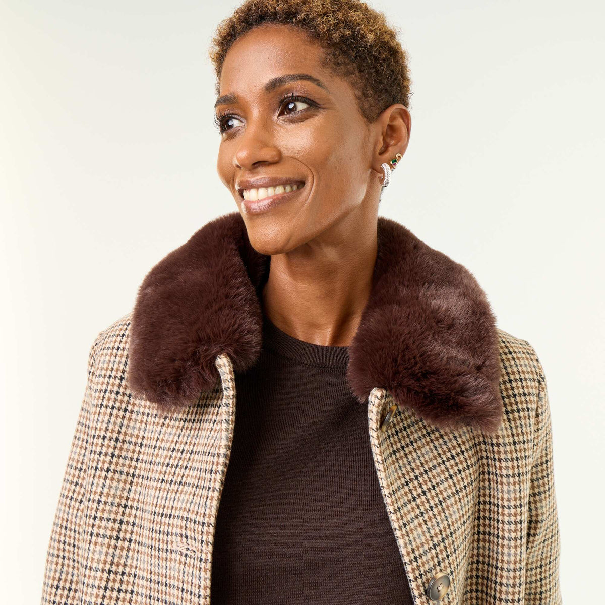Houndstooth Coat with Faux Fur Collar BROWN