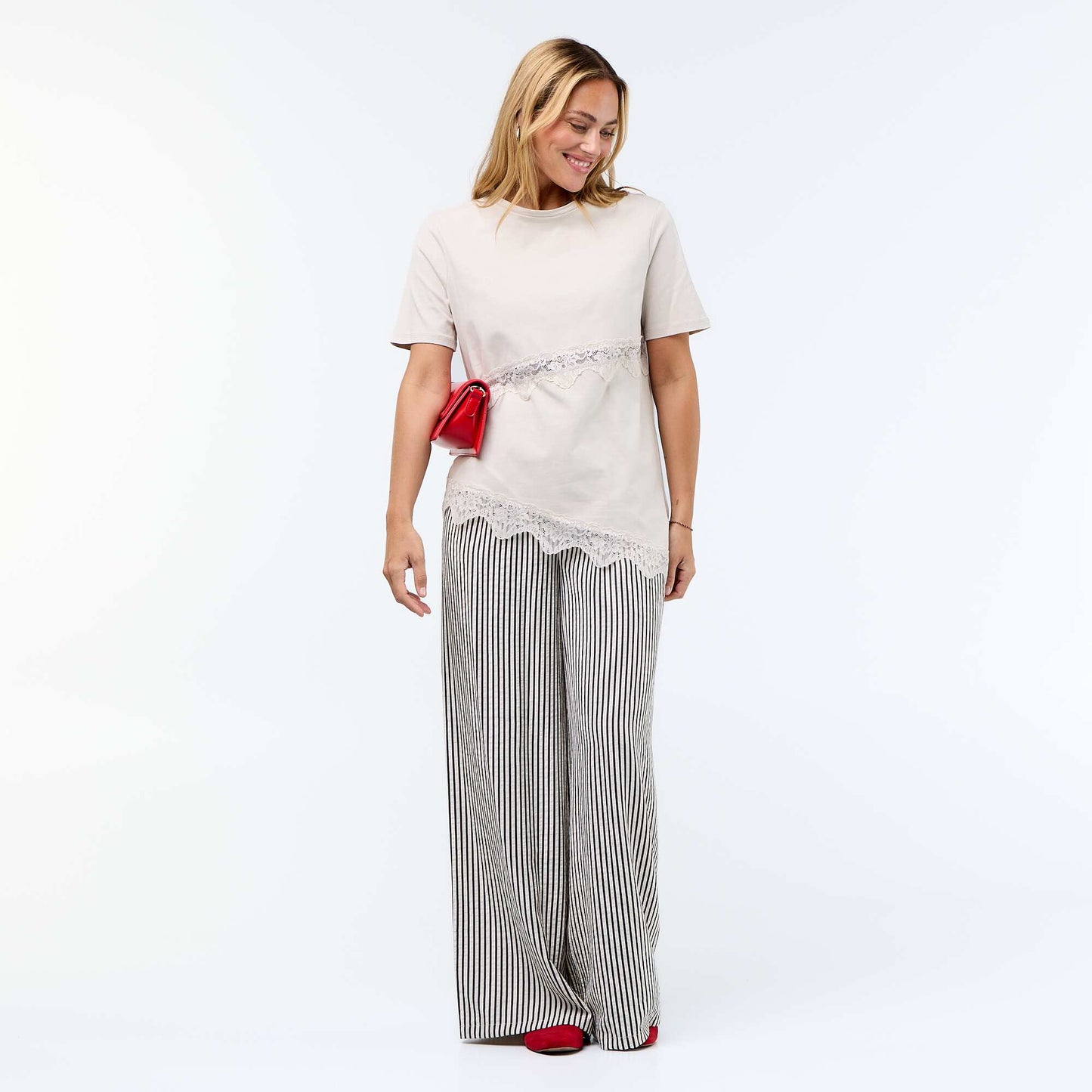Short-sleeved T-shirt with lace GREY