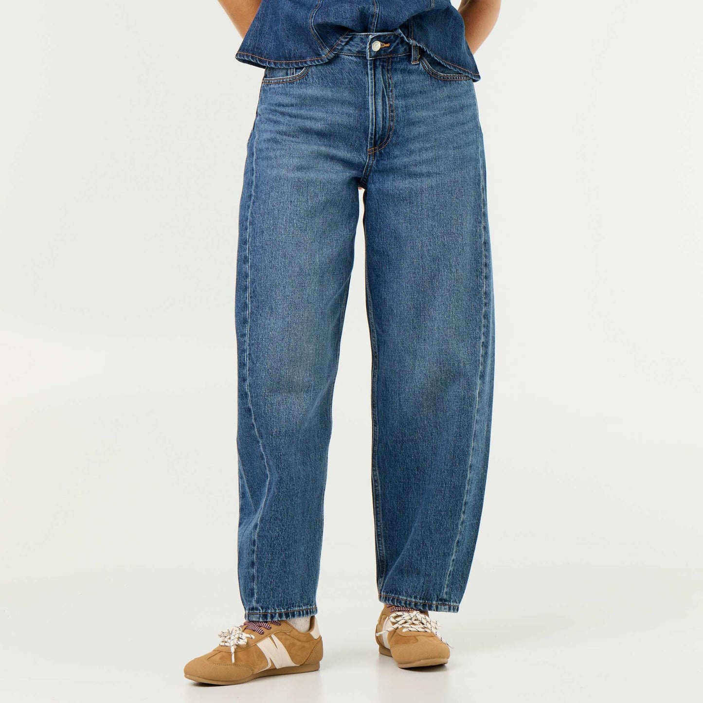 High-Waisted Wide-Leg Jeans BLUE