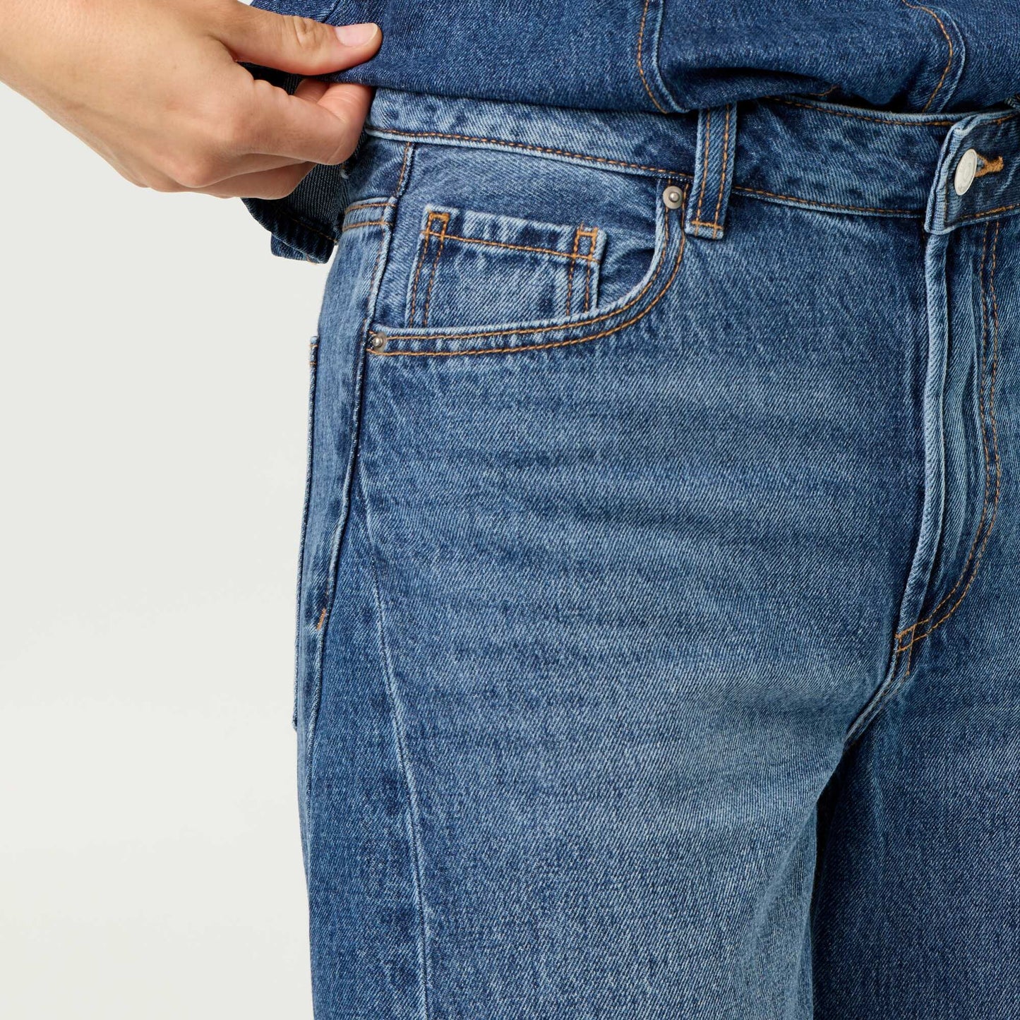 High-Waisted Wide-Leg Jeans BLUE