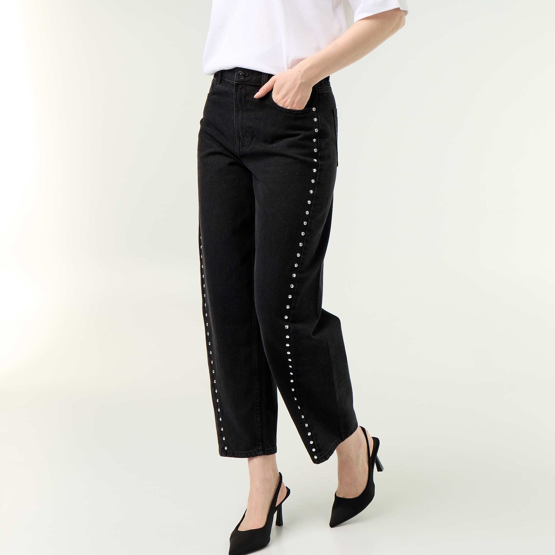 Wide-leg jeans with decorative studs BLACK