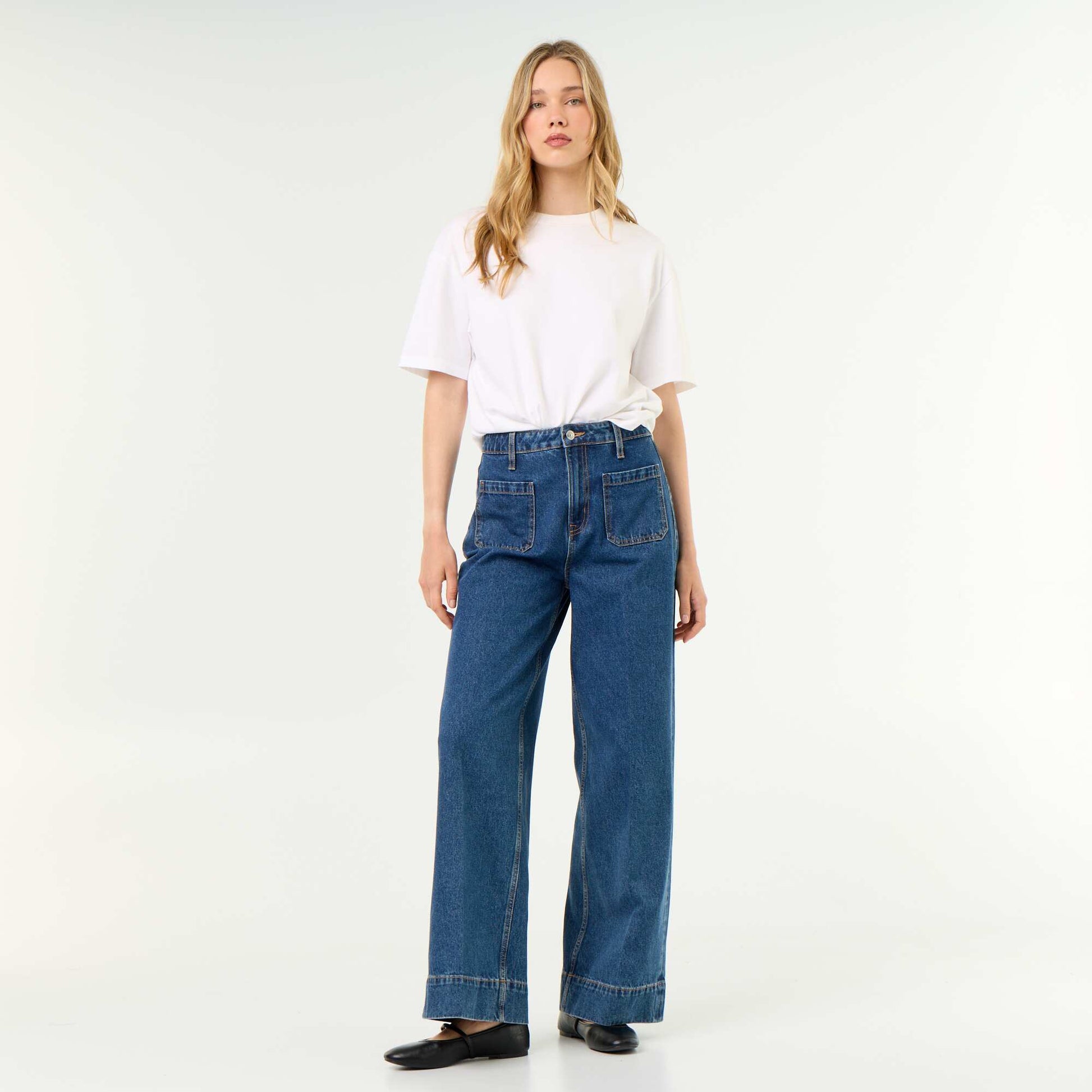High-waisted wide-leg jeans with patch pockets BLUE