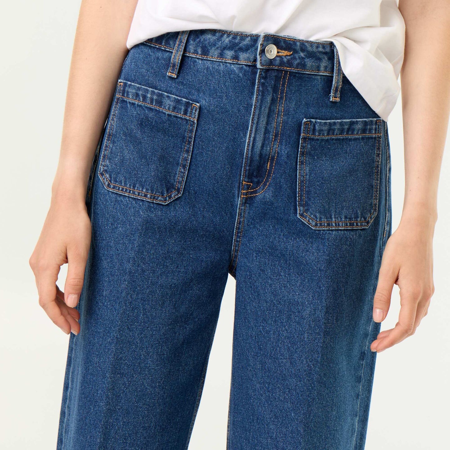 High-waisted wide-leg jeans with patch pockets BLUE