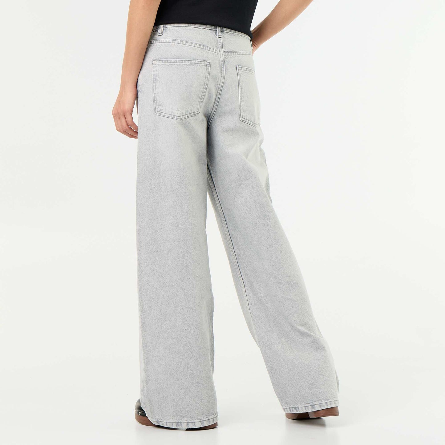 Barrel Jeans with Asymmetric Button Fly GREY