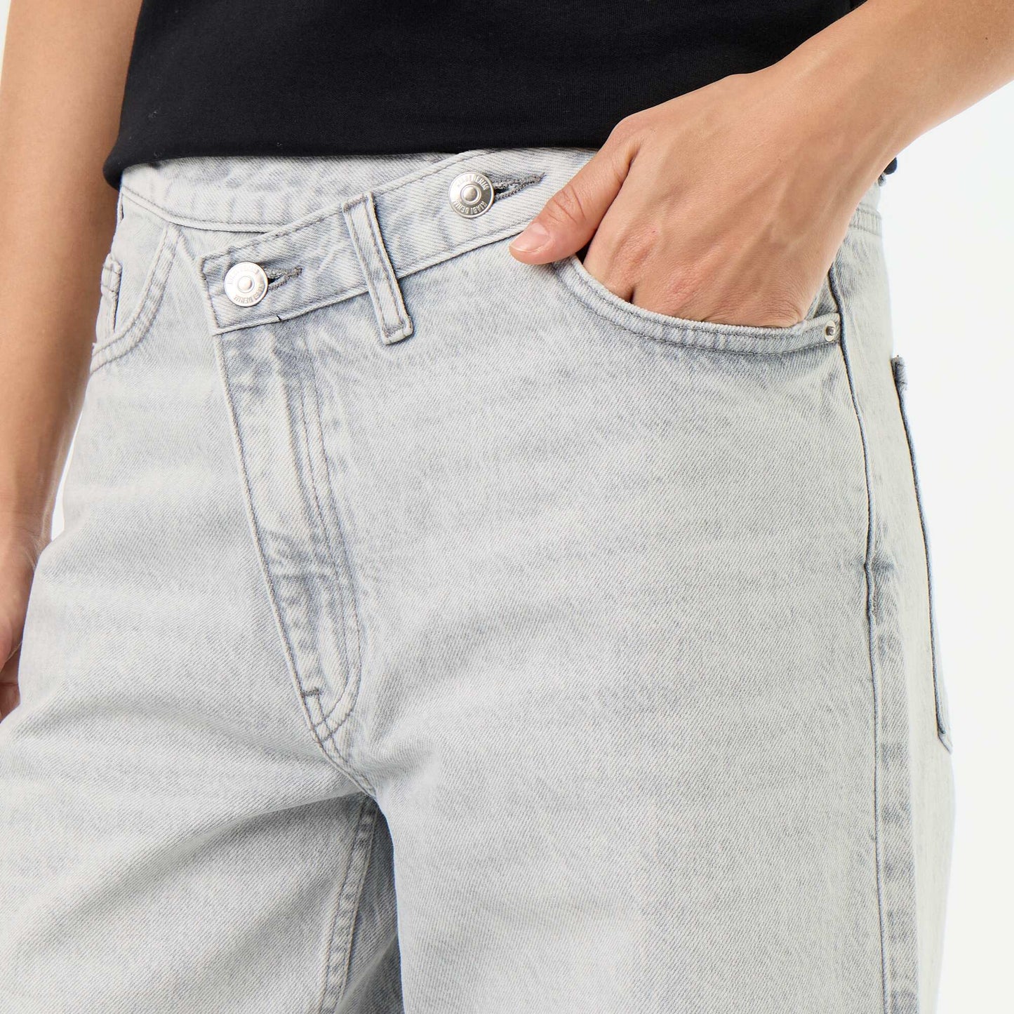 Barrel Jeans with Asymmetric Button Fly GREY