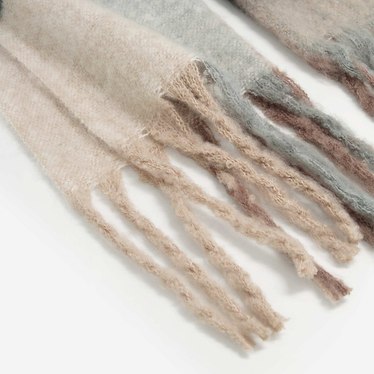 Plaid Scarf with Fringes BROWN