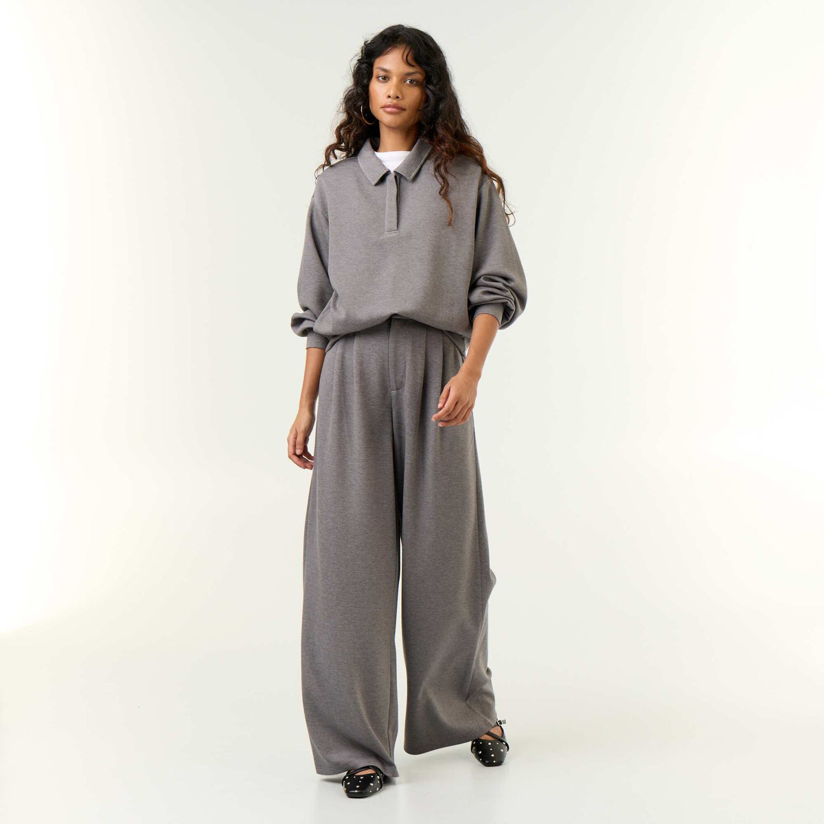 Soft-feel wide-leg trousers GREY
