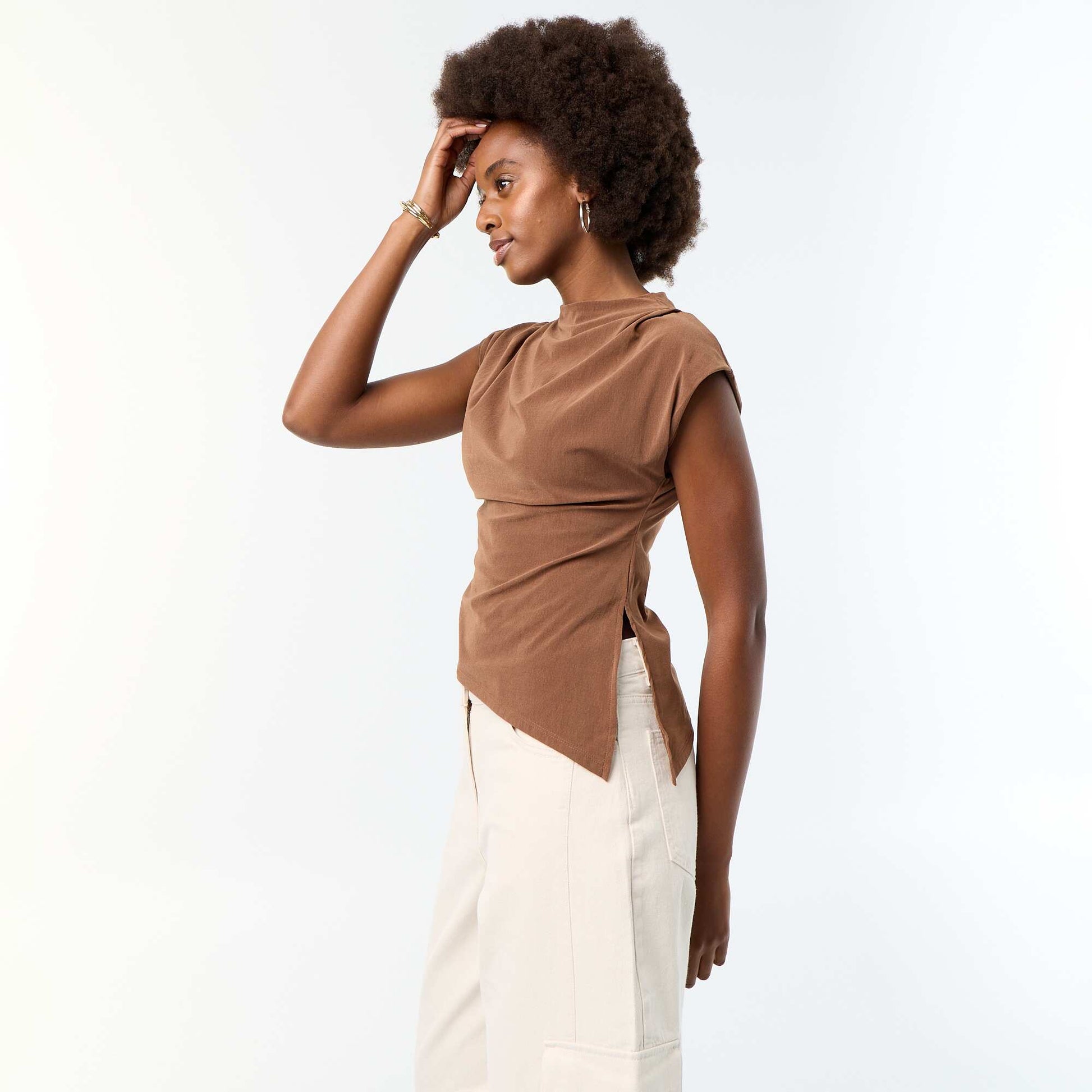 Asymmetric Sleeveless Top BROWN