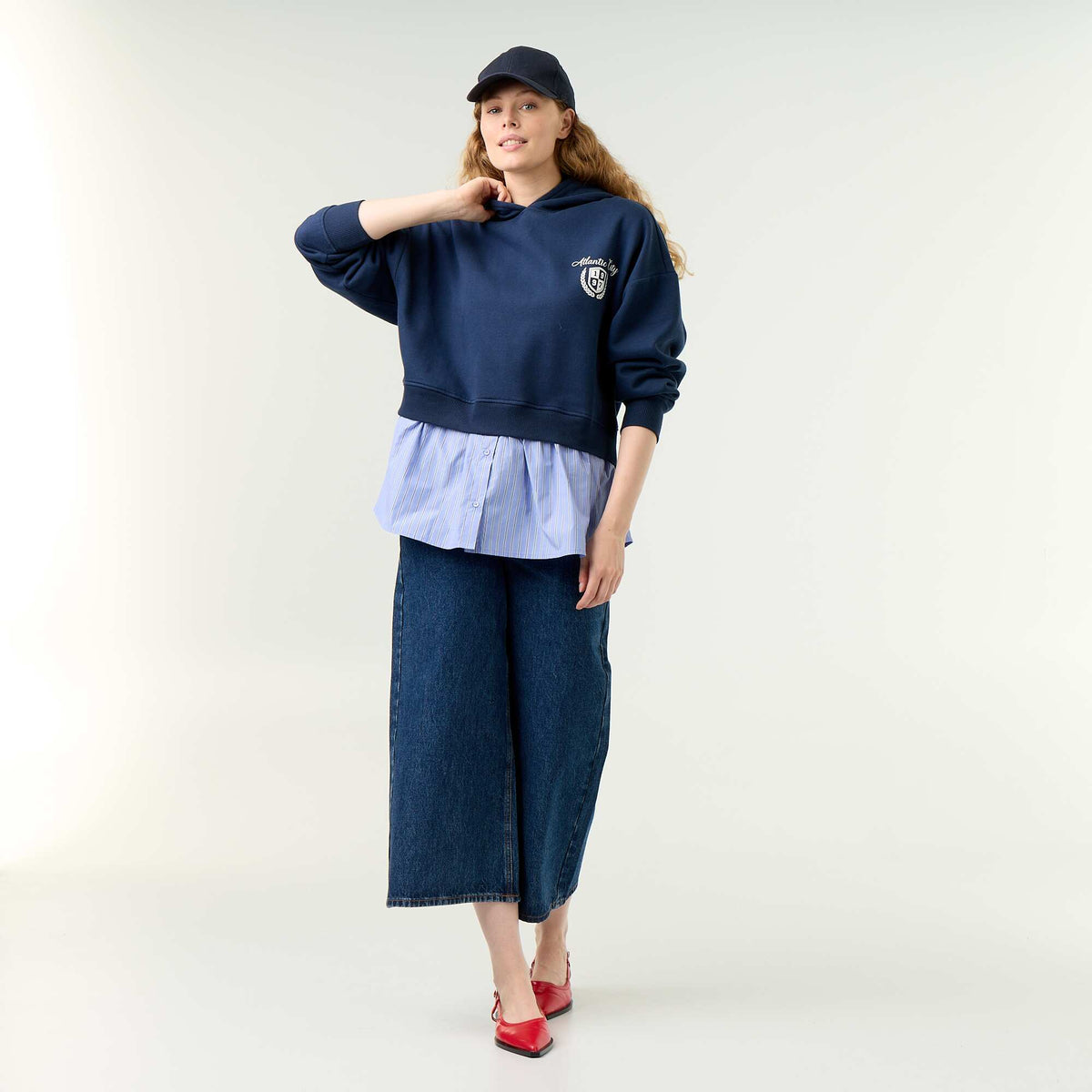 2-in-1 Shirt-Hem Hoodie BLUE