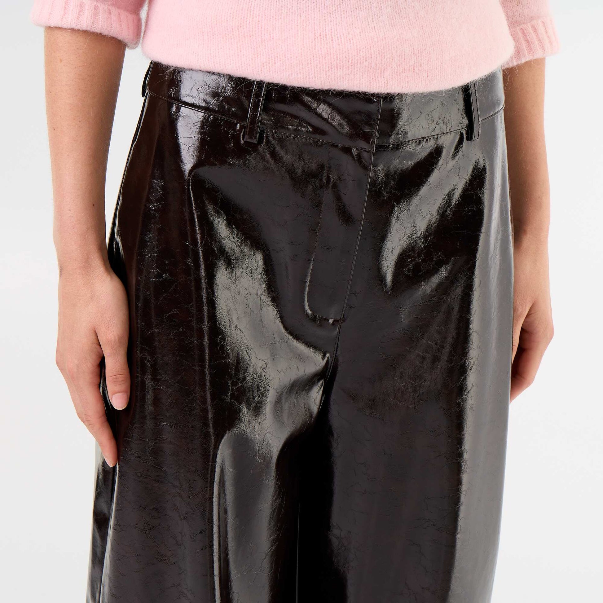 Faux Leather Barrel Pants BROWN