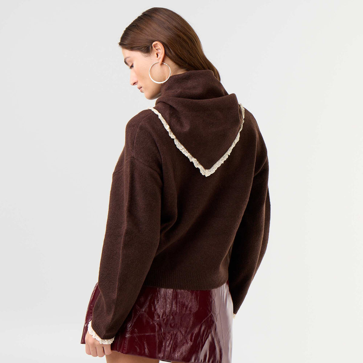 Sweater with matching scarf BROWN