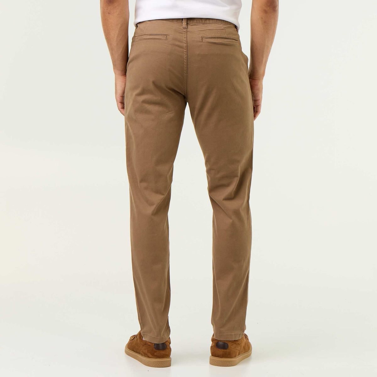Slim-fit chinos BROWN