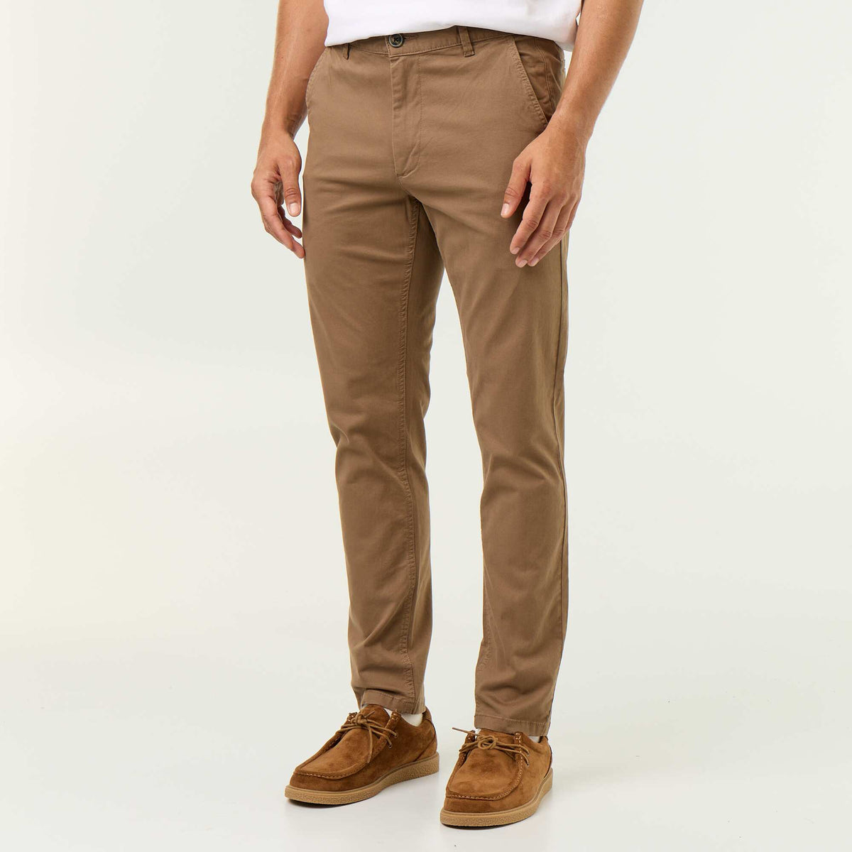 Slim-fit chinos BROWN