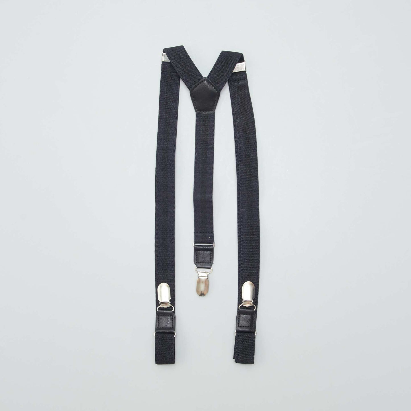 Block colour braces black