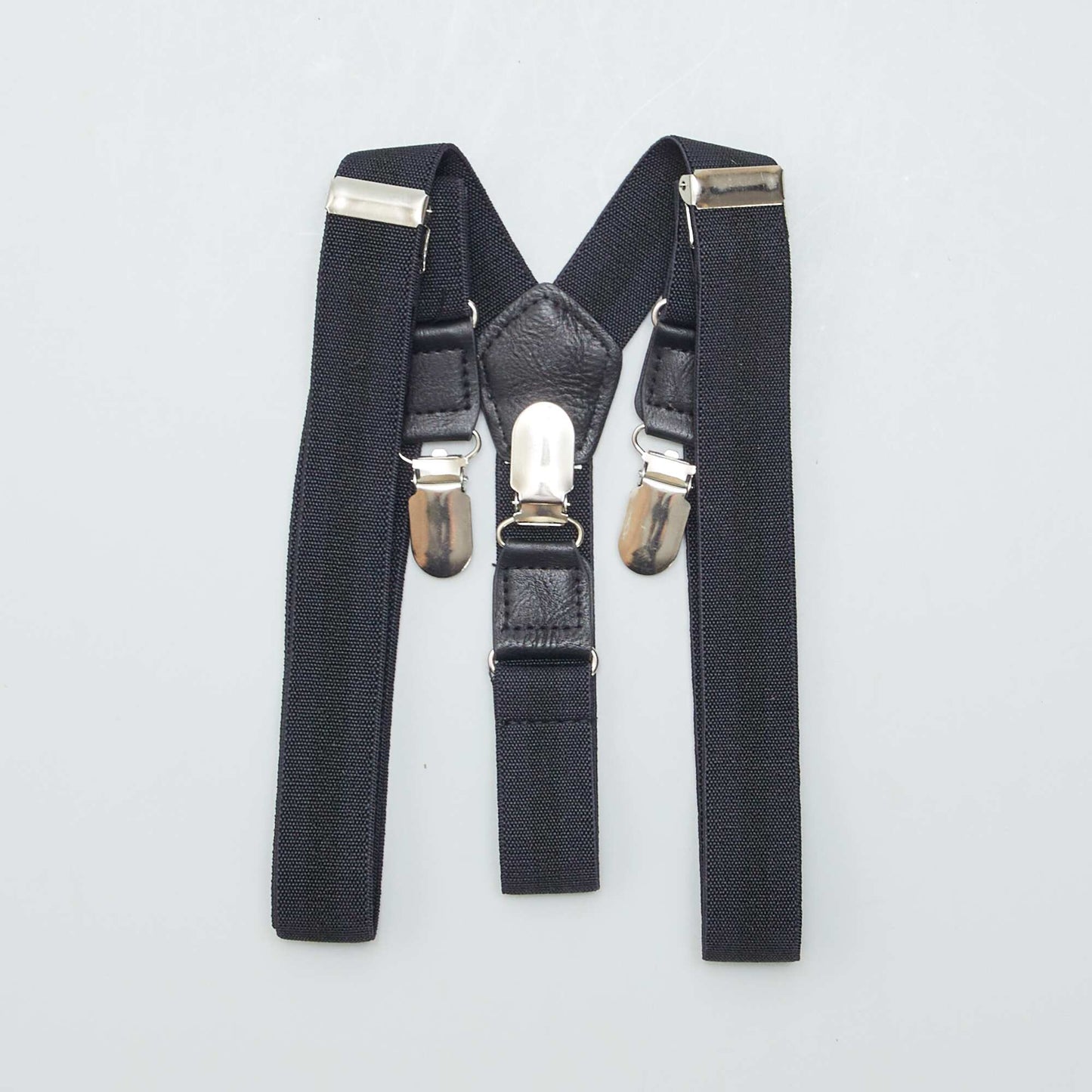 Block colour braces black