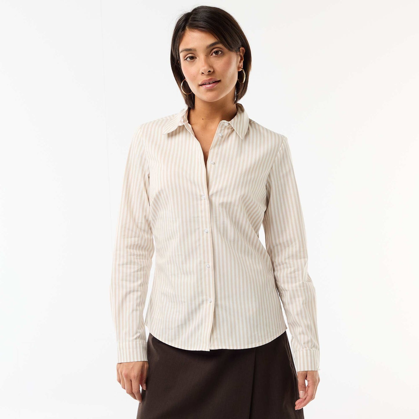 Fitted shirt with cutaway collar BEIGE